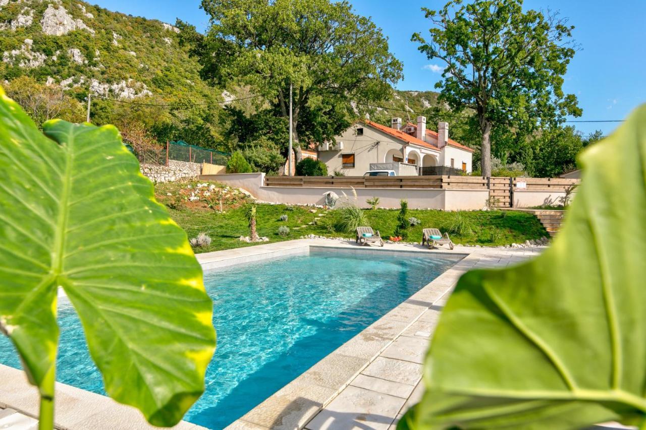 Villa Valentina Bribir  Luaran gambar
