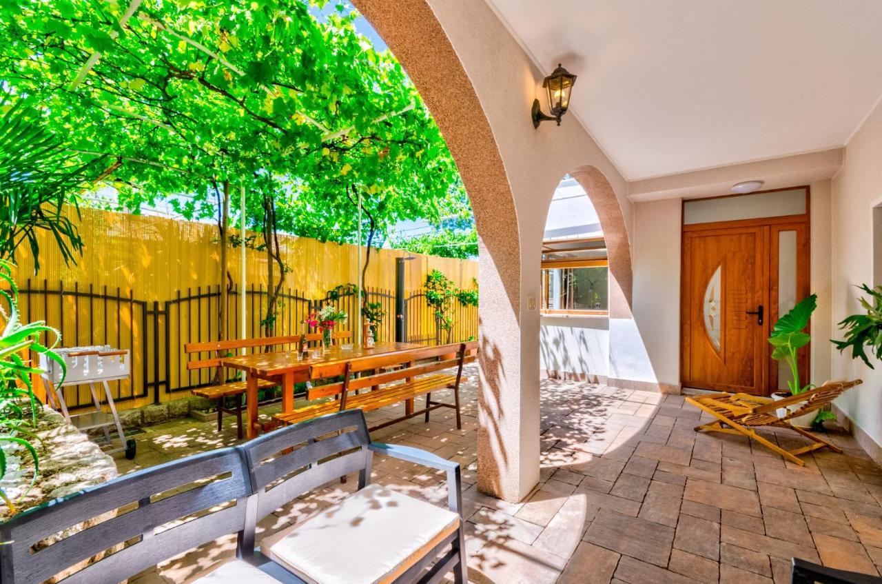 Villa Valentina Bribir  Luaran gambar
